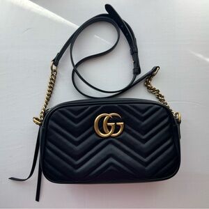 Gucci GG Marmont Matelassé Black Camera Bag Crossbody (Authentic)